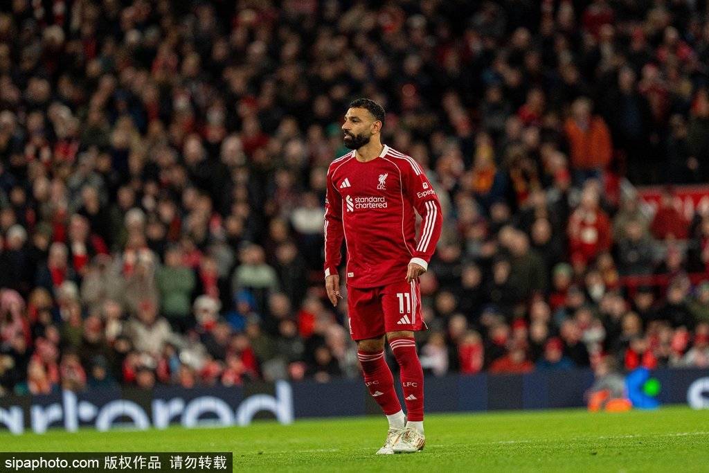 沙特三壕抢签萨拉赫周薪翻三番 三队都有利物浦老熟人